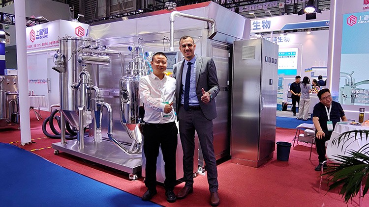 低溫閉式循環(huán)噴霧干燥機 QFN-DWBL-1